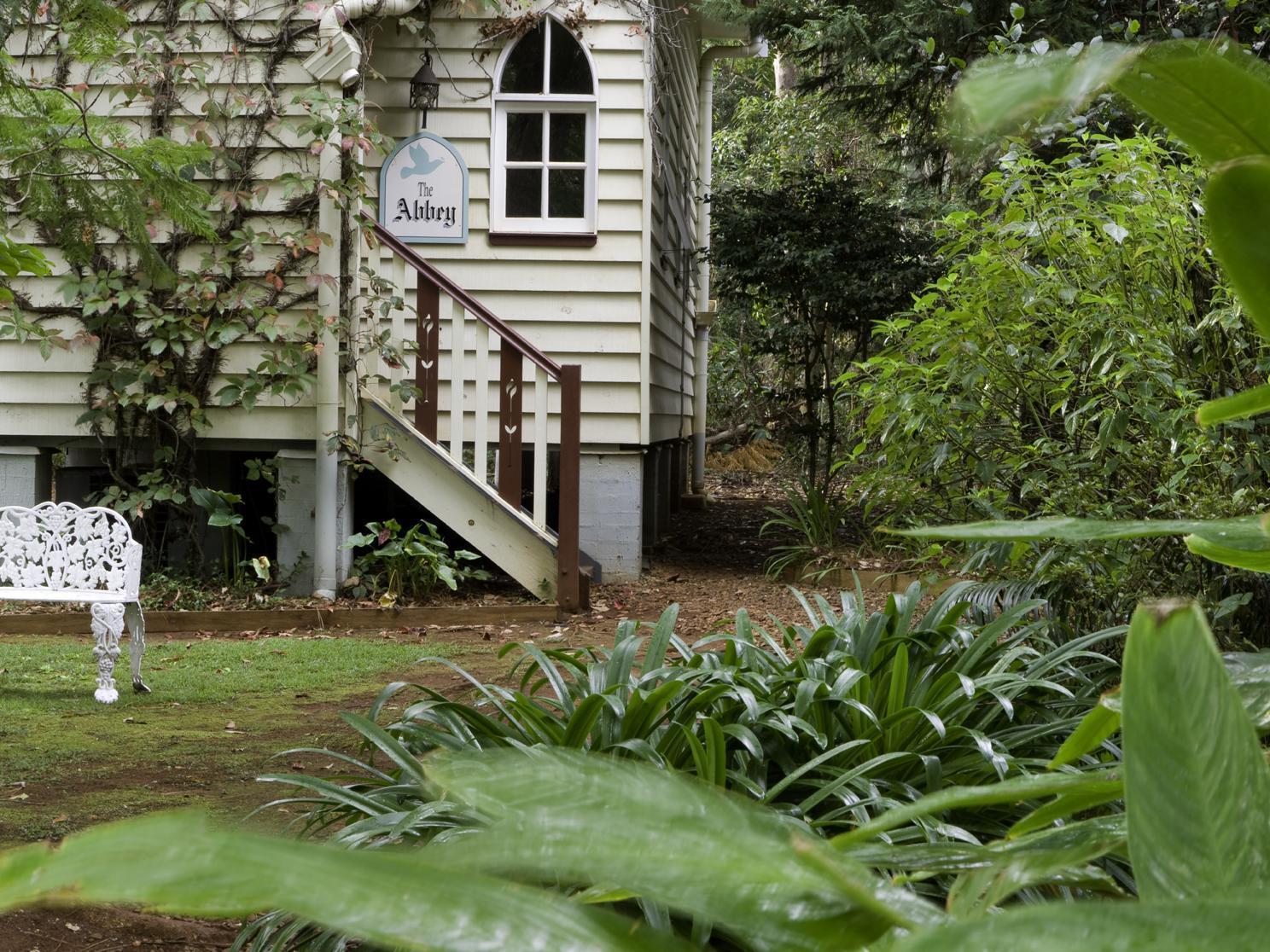 Lisson Grove Hotel Mount Tamborine Exterior photo