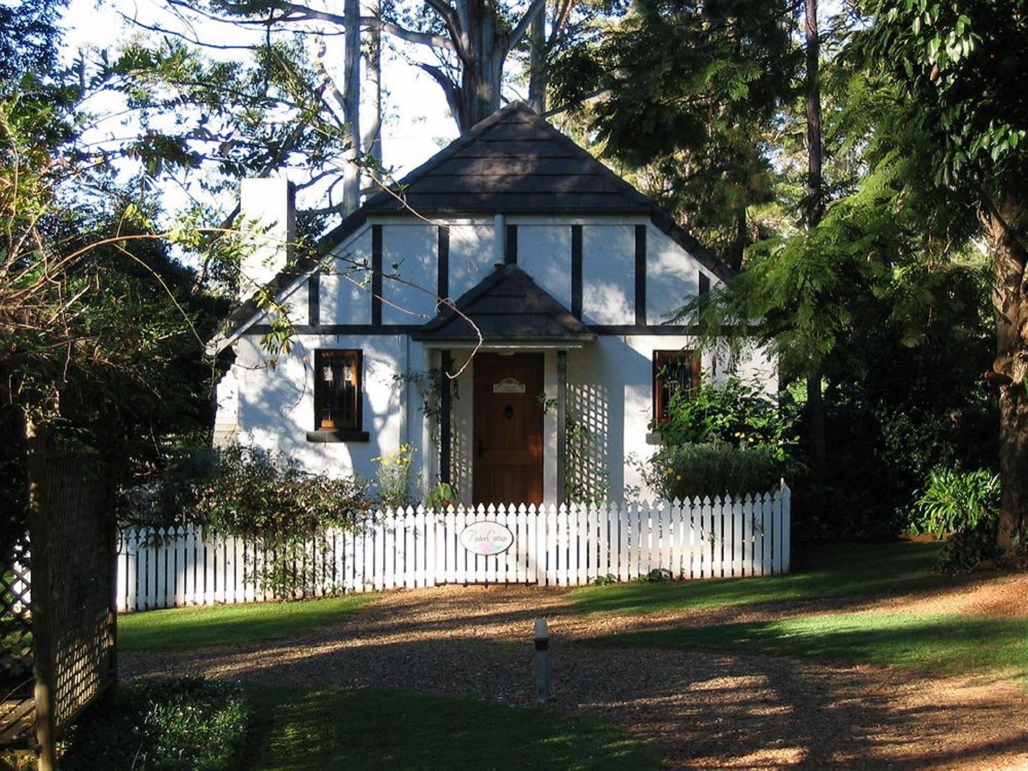 Lisson Grove Hotel Mount Tamborine Exterior photo