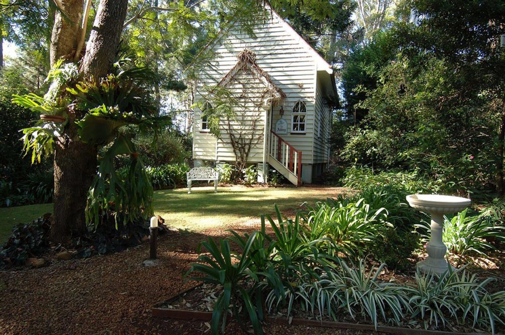 Lisson Grove Hotel Mount Tamborine Exterior photo